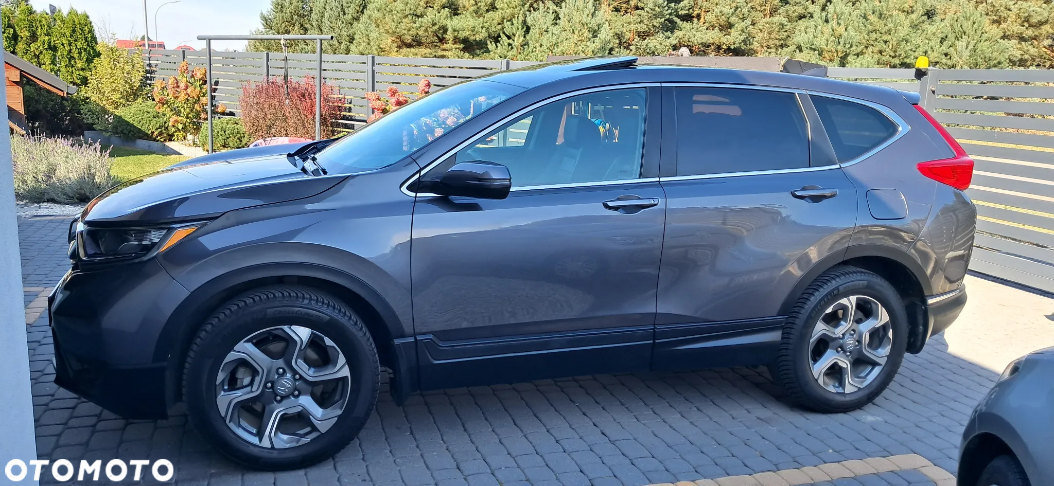 Honda CR-V 1.5T 4WD CVT Executive - 4