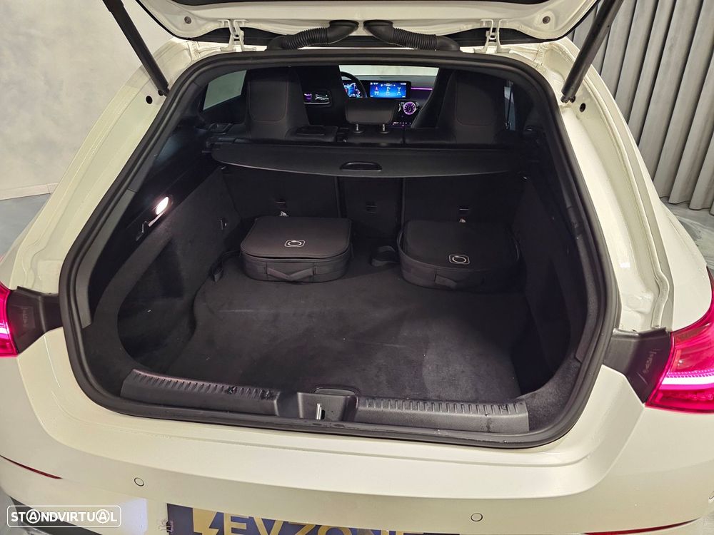 Mercedes-Benz CLA 250 e Shooting Brake 8G-DCT AMG Line - 31