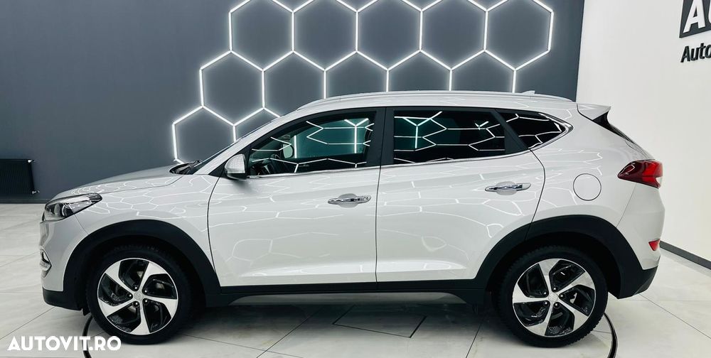 Hyundai Tucson blue 1.7 CRDi 2WD Passion Plus - 33