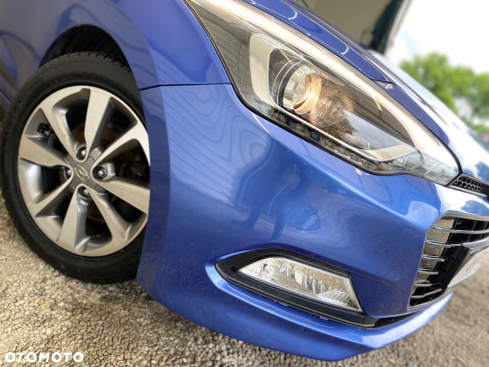 Hyundai i20 blue 1.0 T-GDI Passion Plus - 18