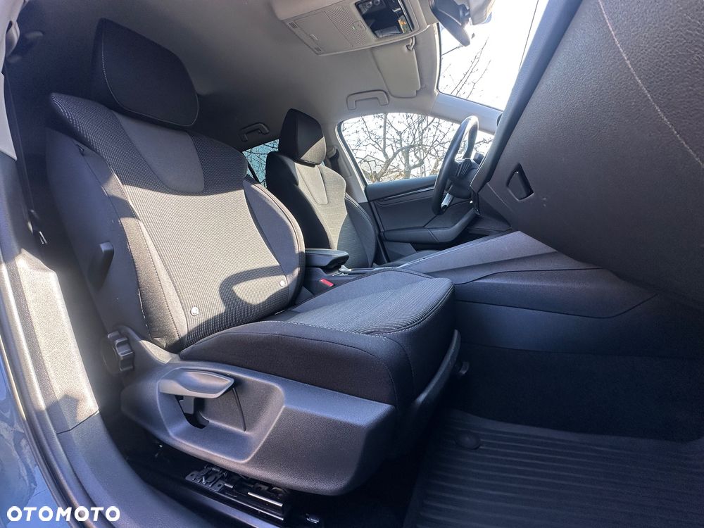 Skoda Octavia 2.0 TDI SCR 4x4 Style DSG - 17