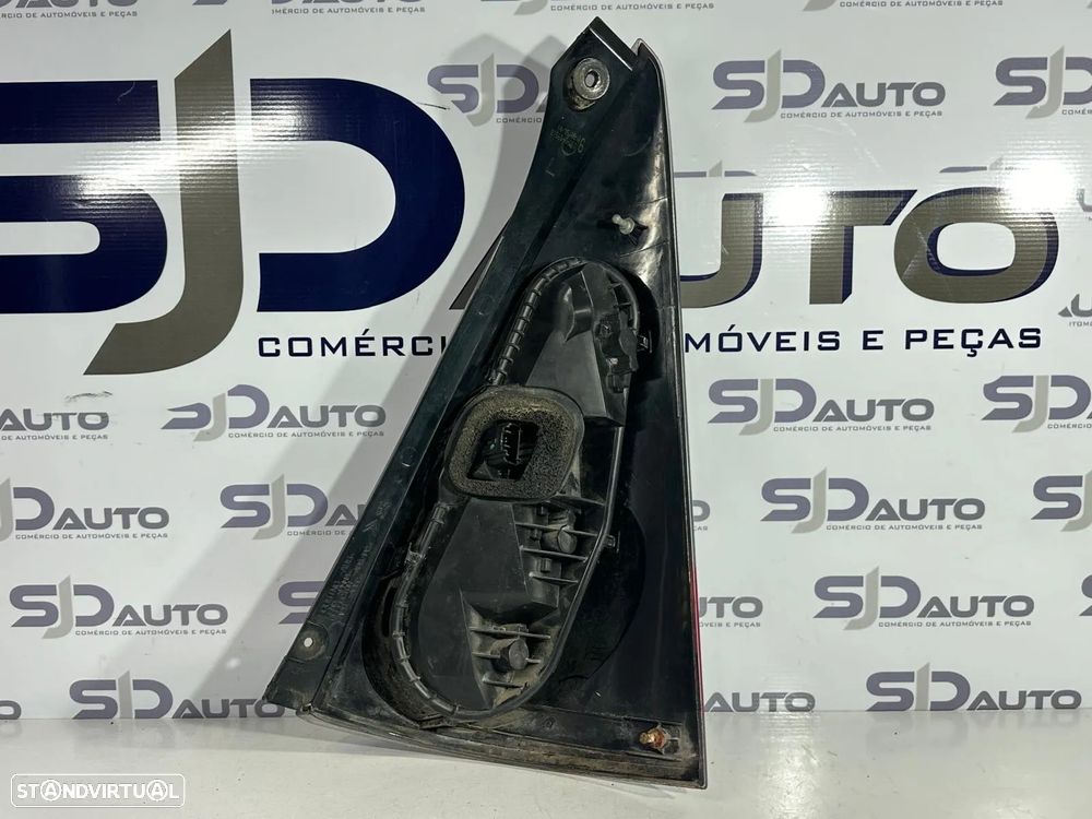 Farolim Direito / Esquerdo - Citroen C1 (2011) - 8