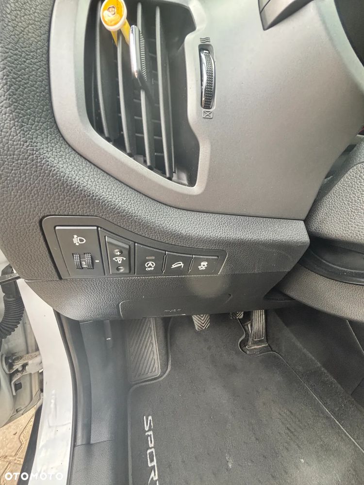 Kia Sportage 1.6 GDI Business Line 2WD - 12