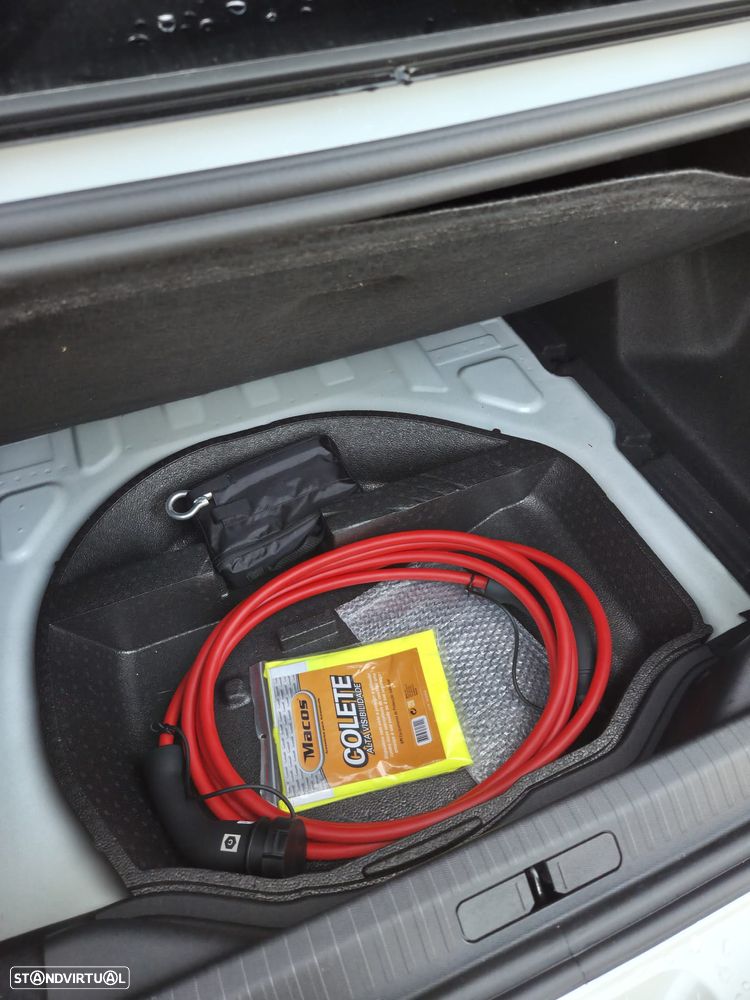 Citroën e-C4 X Shine - 14