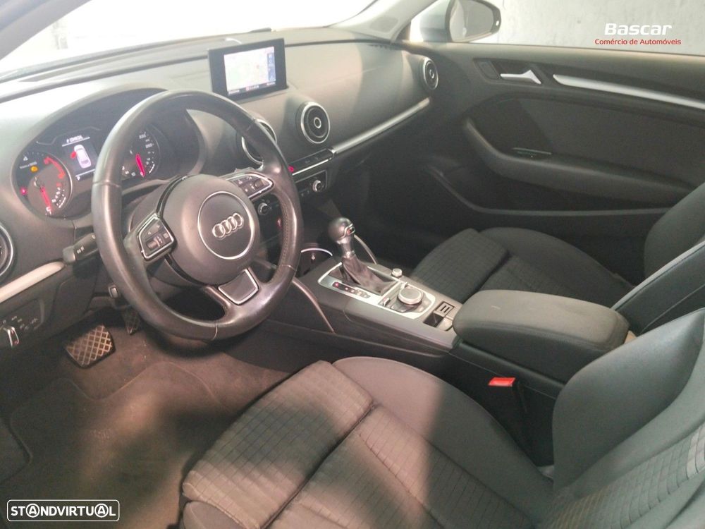 Audi A3 2.0 TDI S tronic sport - 11