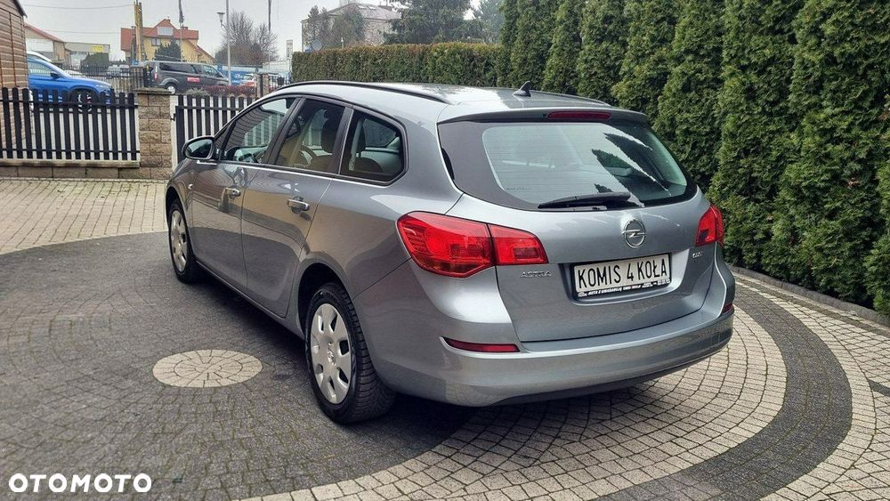 Opel Astra - 5