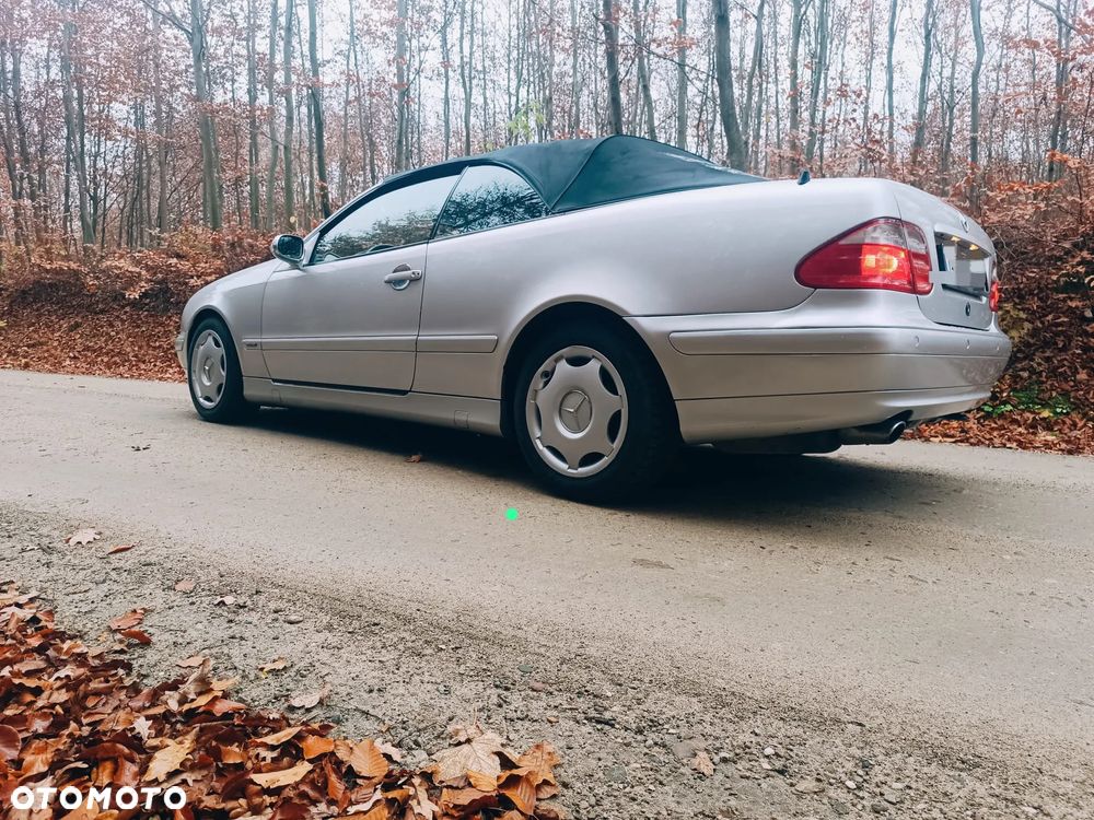 Mercedes-Benz CLK - 3
