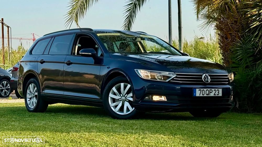 VW Passat Variant 1.6 TDI Confortline Navig - 3