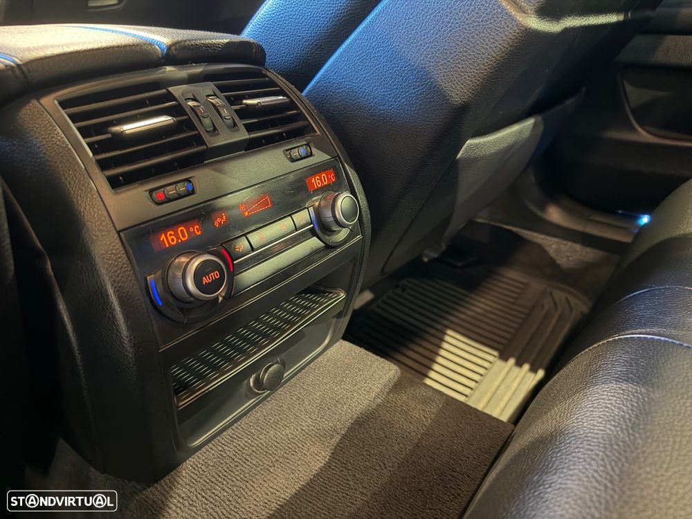 BMW M550d xDrive Auto - 34