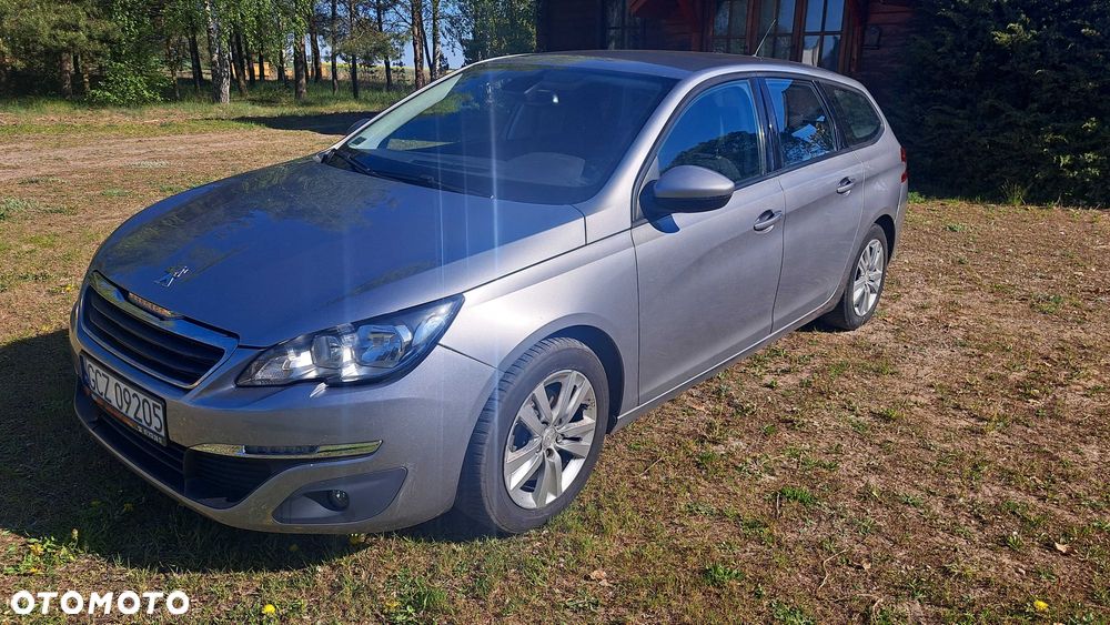 Peugeot 308 - 1