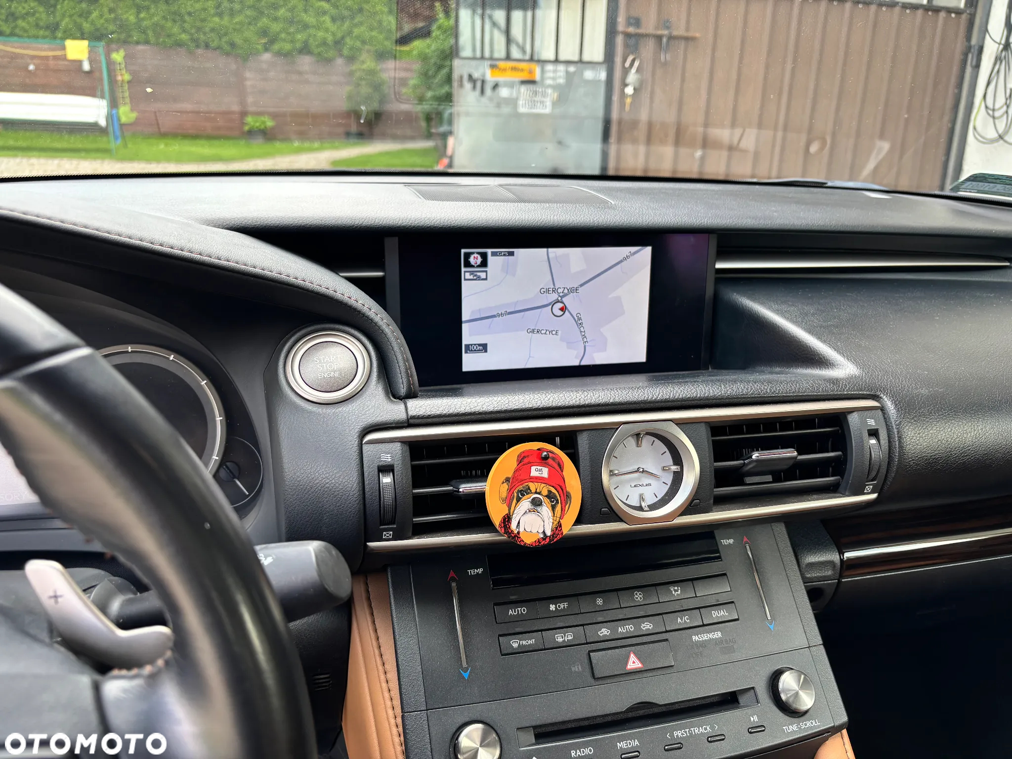 Lexus RC - 13