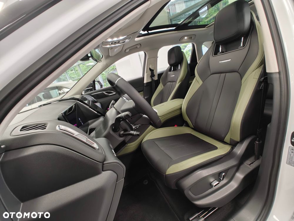 Hongqi HS3 1.5T FWD - 19