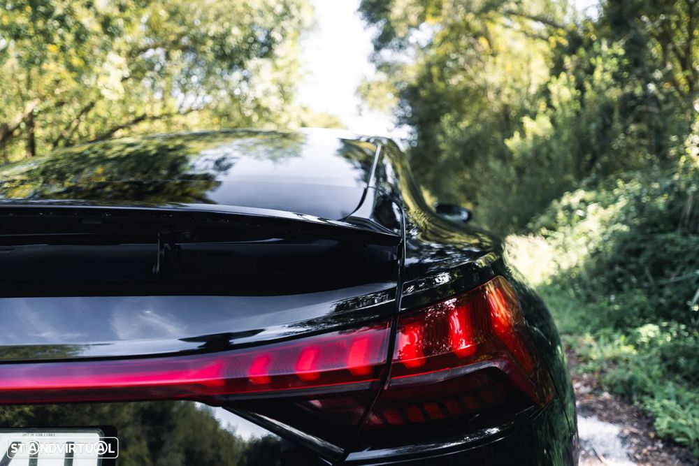 Audi e-tron GT quattro - 55
