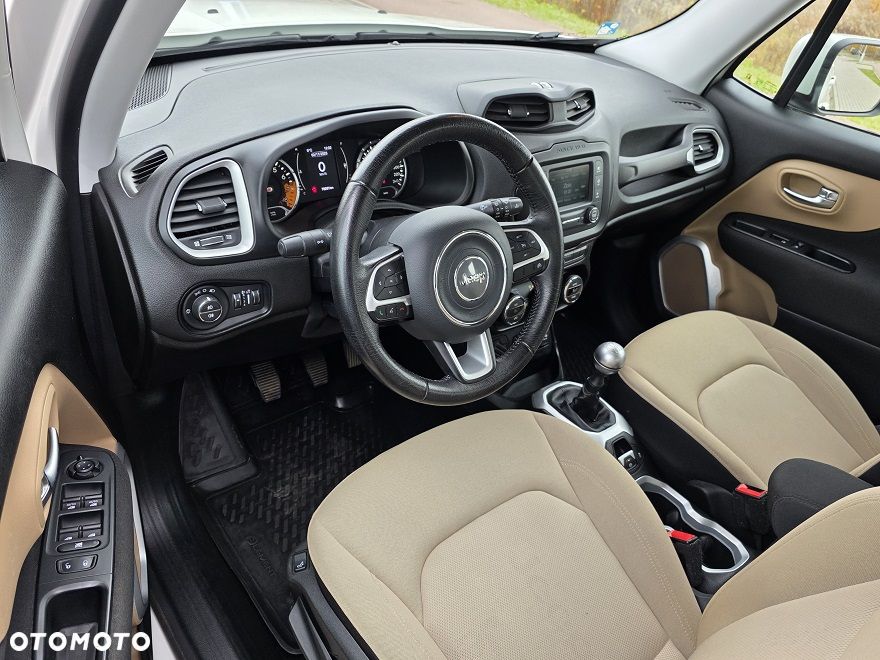 Jeep Renegade 1.6 E-torQ Longitude Adventure Edition - 14