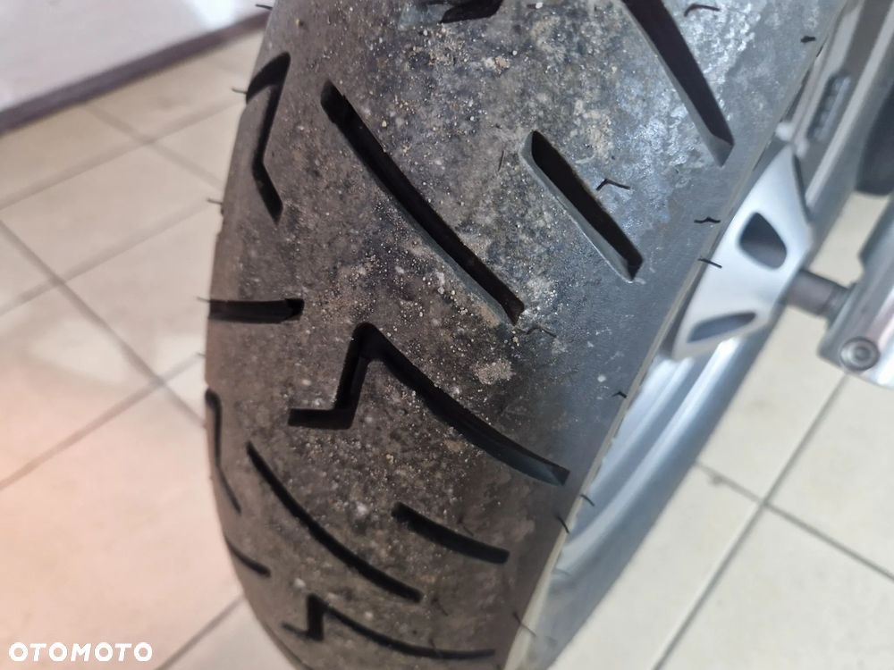 Suzuki VL 800 Volusia - Boulevard C50 - 17