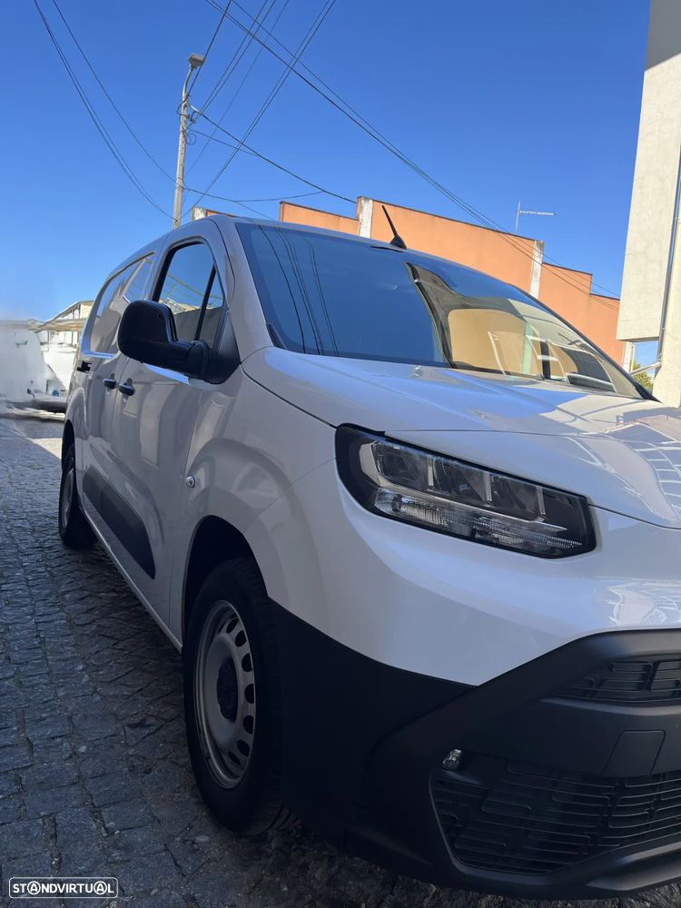 Toyota Proace City 1.5D L2 Comfort Plus - 10