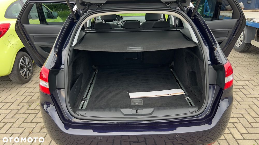 Peugeot 308 BlueHDi 120 Stop & Start Active - 23