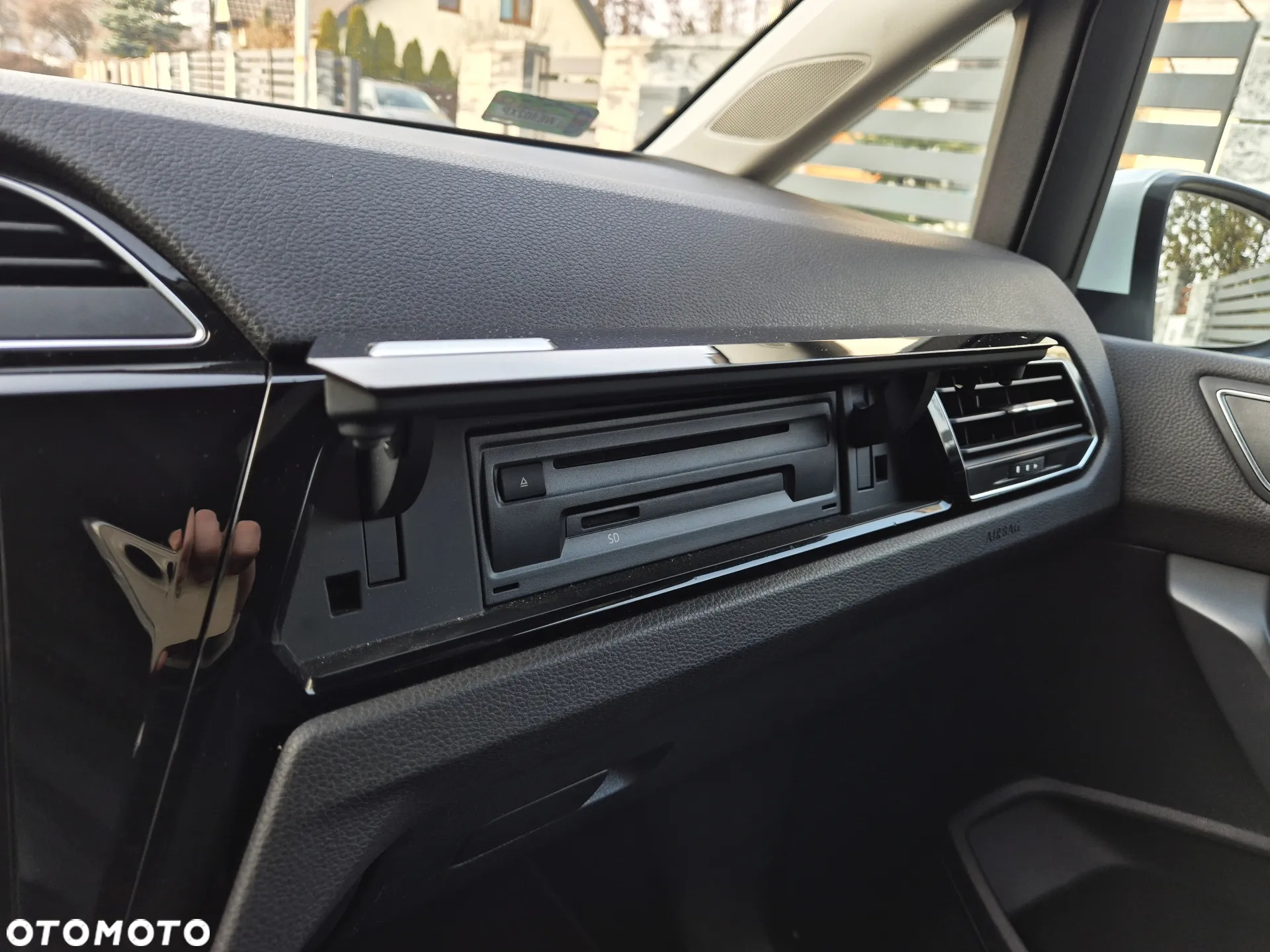 Volkswagen Touran 1.5 TSI EVO Highline DSG - 17