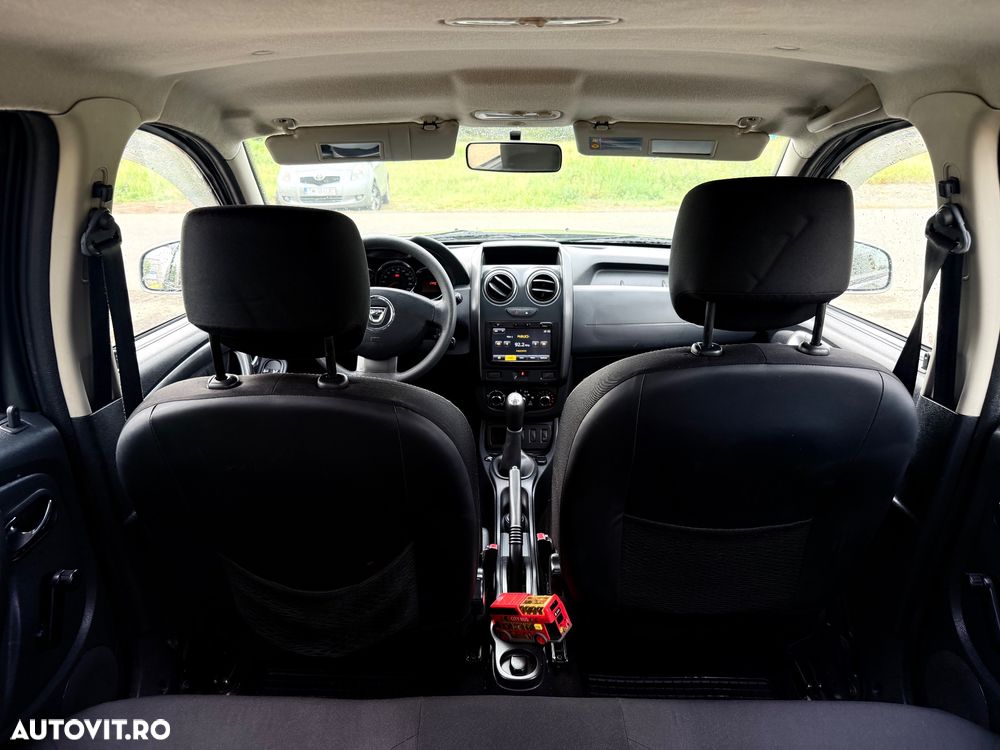 Dacia Duster 1.6 4x2 Laureate - 11