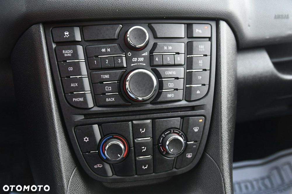 Opel Meriva - 23