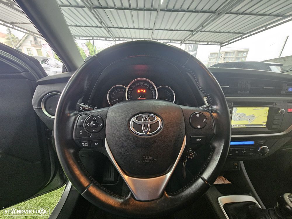 Toyota Auris 1.4 D-4D Edition-S - 15
