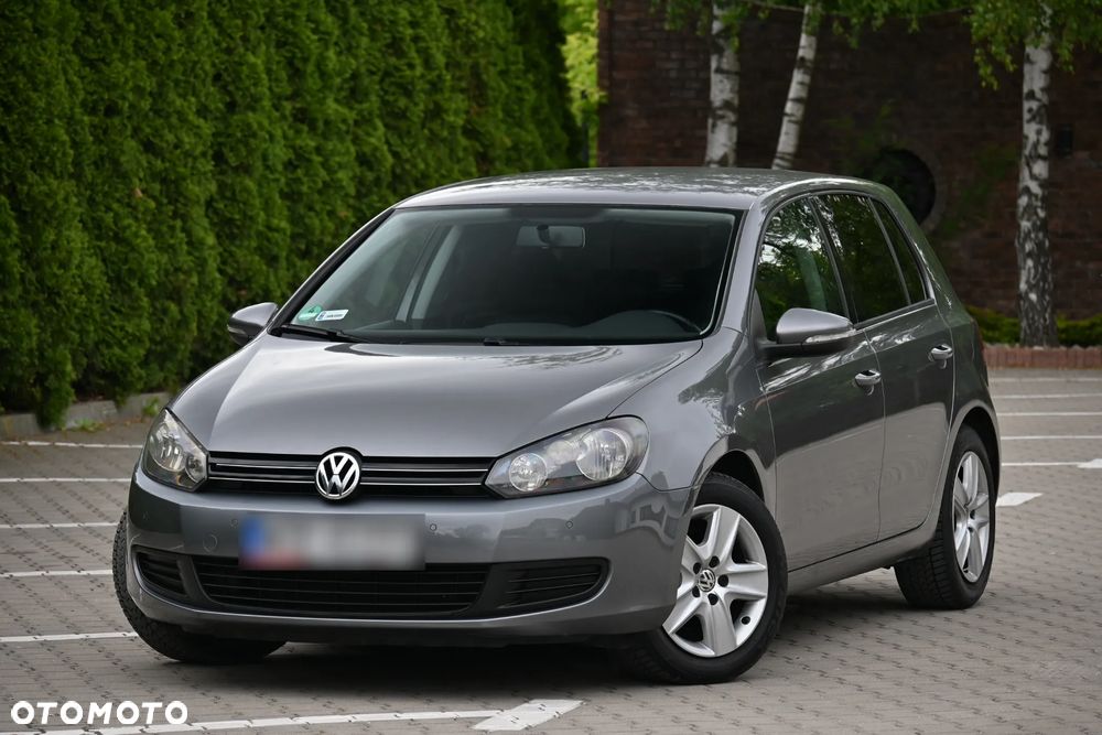 Volkswagen Golf 1.4 TSI DSG Individual - 2