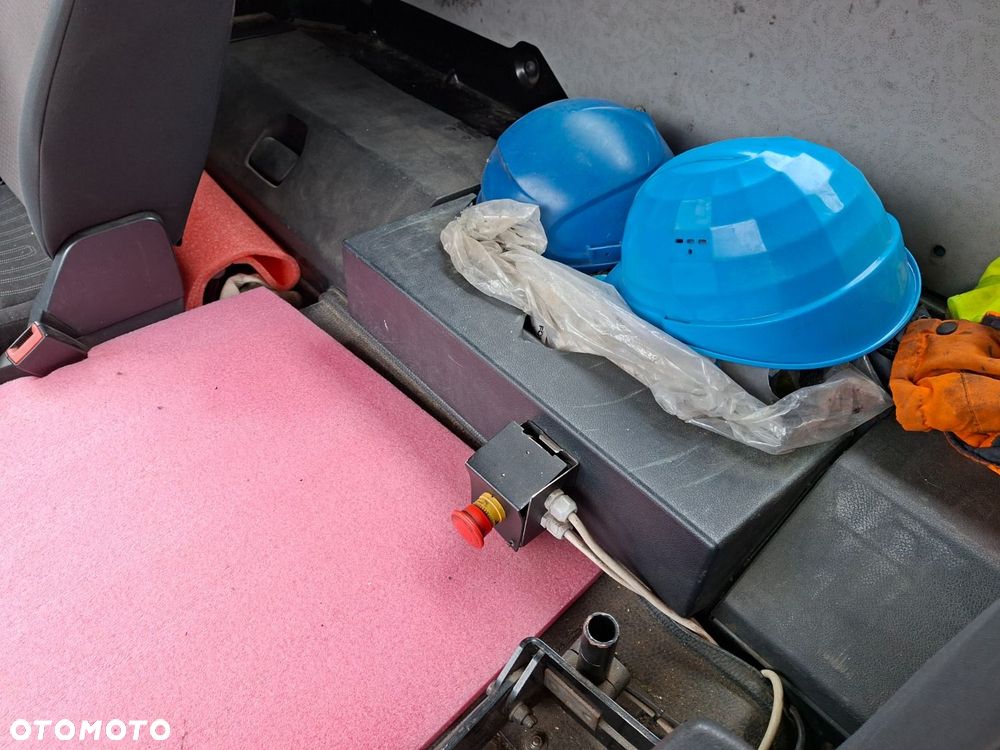 Versalift Arocs 2643 6X4 - 18