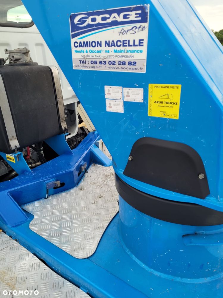 Nissan Cabstar Maxity - 24