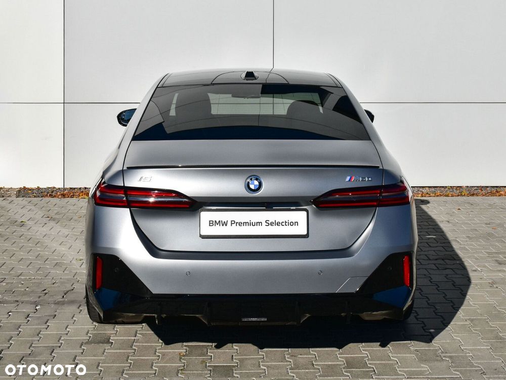 BMW i5 83.9kWh M60 xDrive - 10