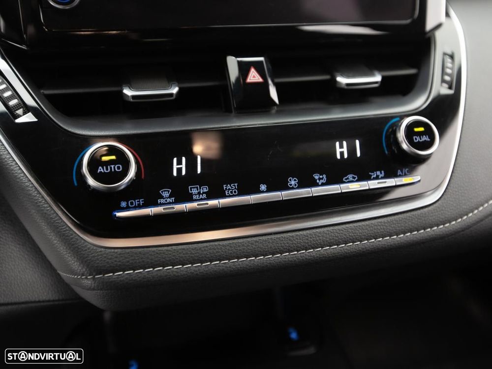 Toyota Corolla Touring Sports 1.8 Hybrid Active - 18