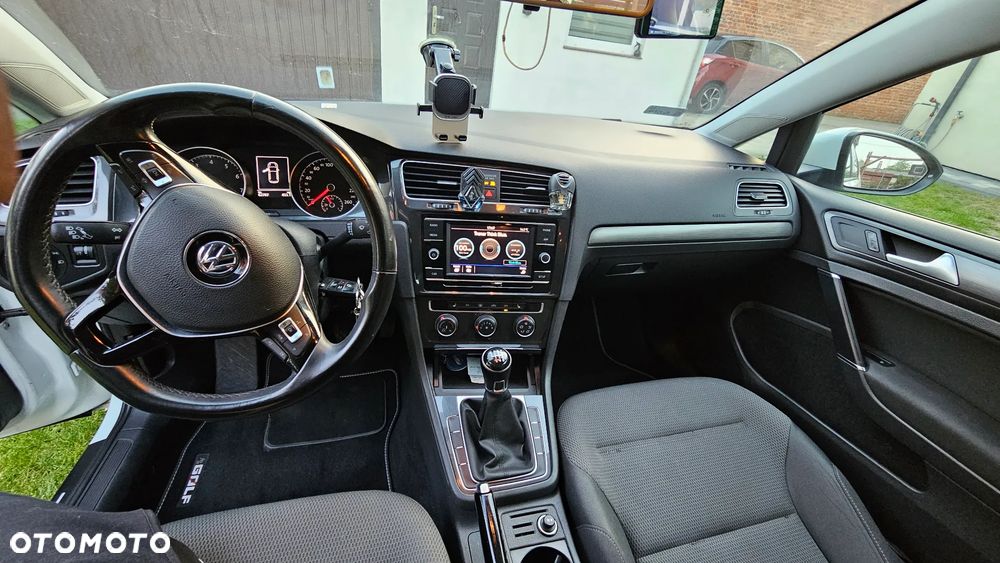 Volkswagen Golf 1.4 TSI BMT Comfortline - 9