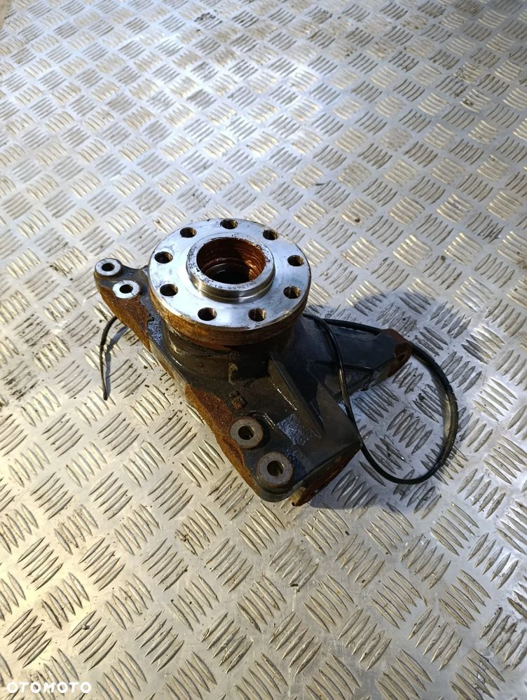 ZWROTNICA PIASTA IVECO DAILY 4X4 EURO 6 65C 70C - 2