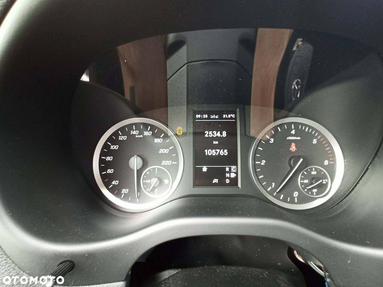 Mercedes-Benz Vito - 22