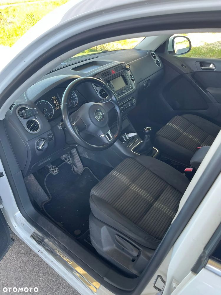 Volkswagen Tiguan 2.0 TDI BlueMot Sport&Style - 9