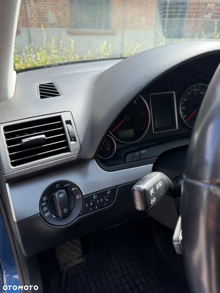 Audi A4 Avant - 15