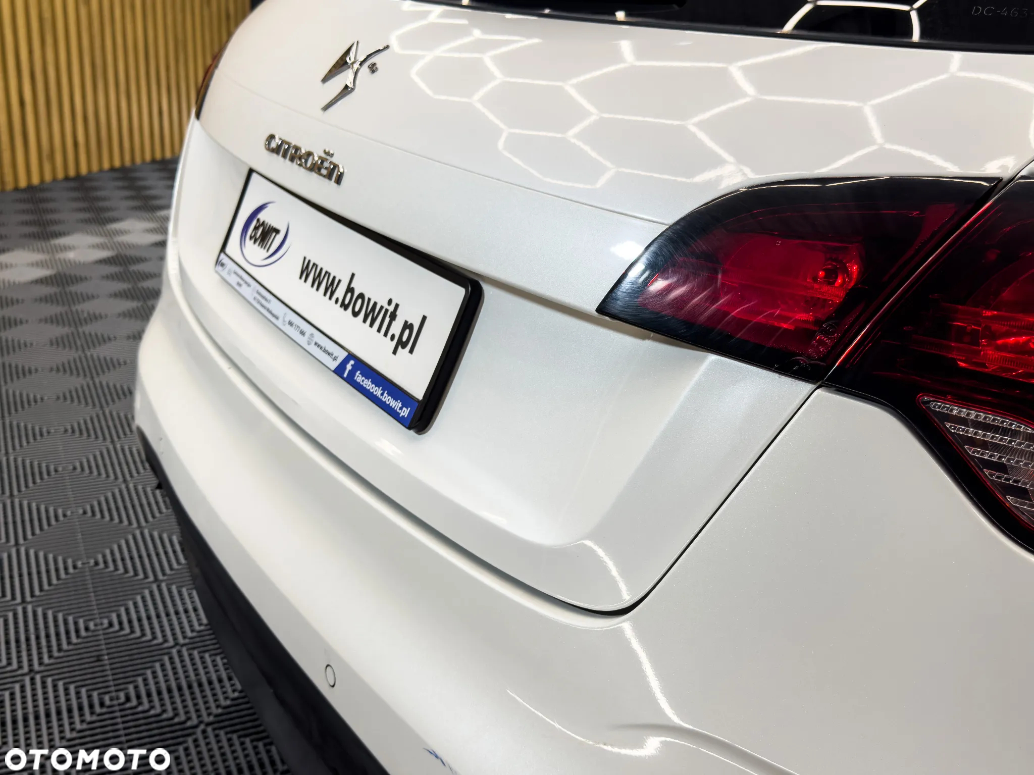 Citroën DS4 HDi 115 Chic - 11