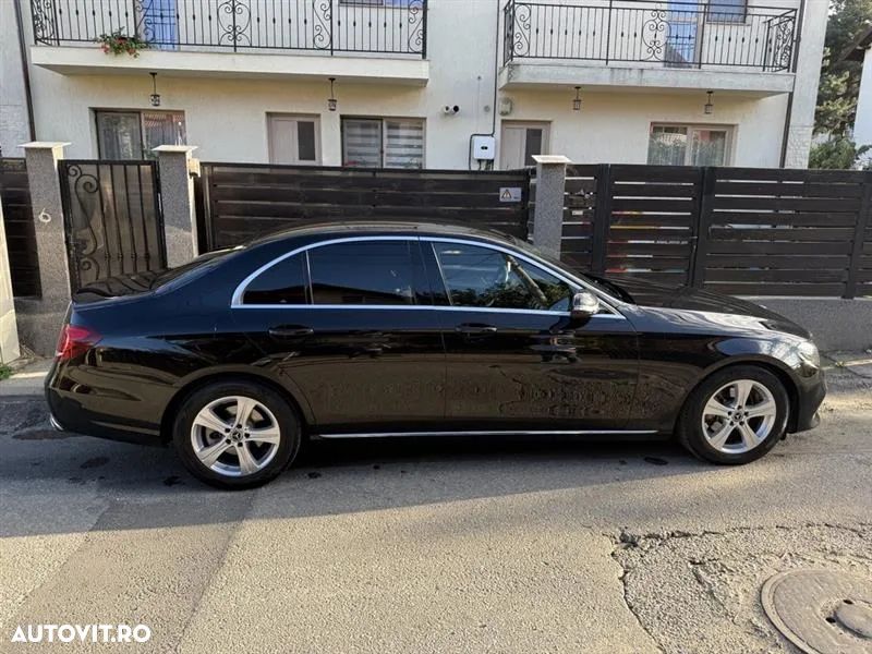 Mercedes-Benz E 220 d 9G-TRONIC - 2
