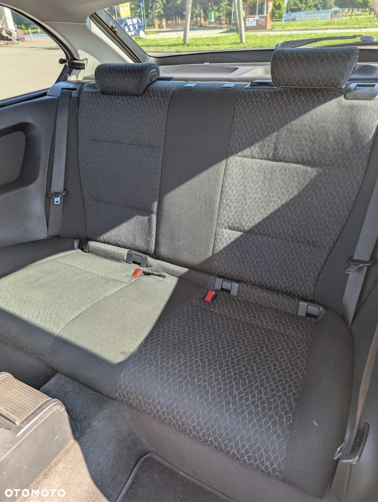 BMW Seria 3 - 16