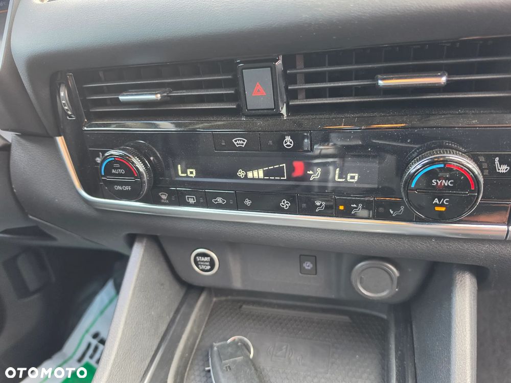 Nissan Qashqai 1.3 DIG-T MHEV N-Connecta - 11