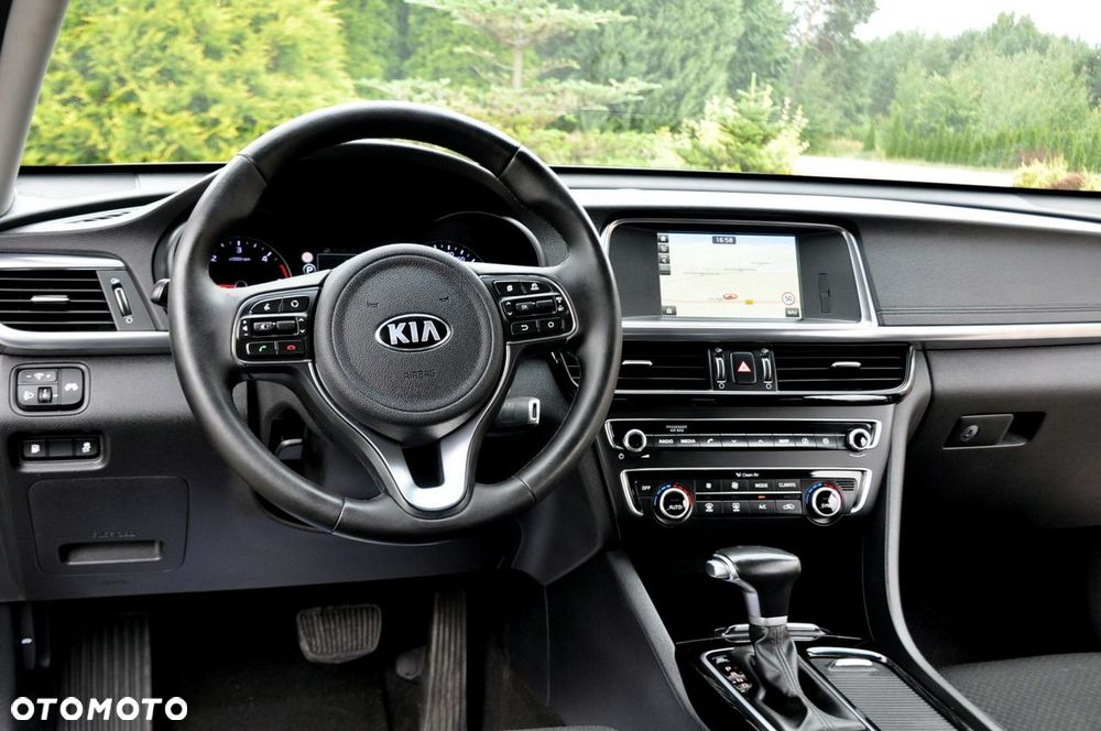 Kia Optima - 29