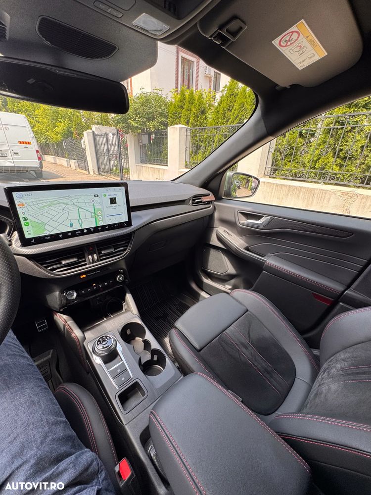 Ford Kuga 1.5 EcoBoost A8 FWD ST-Line X - 10