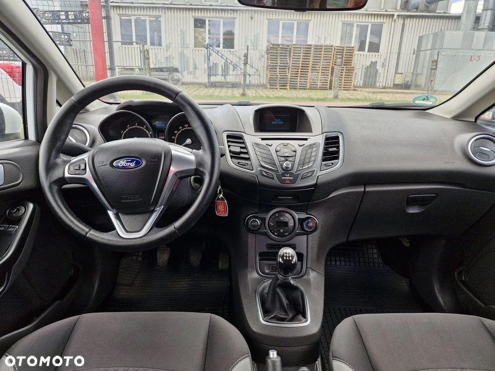 Ford Fiesta 1.25 SYNC Edition - 13