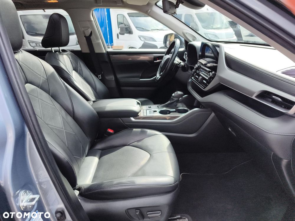 Toyota Highlander - 9