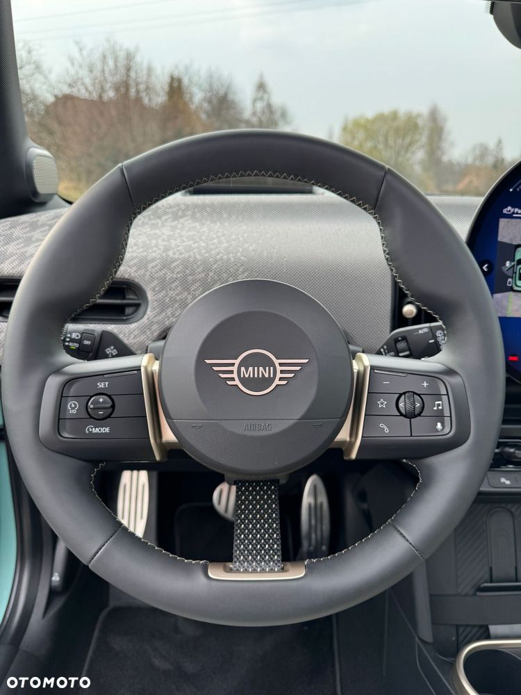 MINI Cooper S Favoured Trim - 14