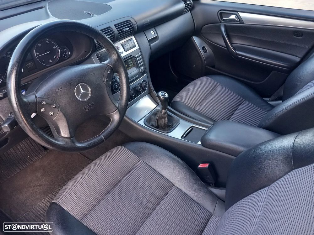 Mercedes-Benz C 220 CDi Avantgarde - 8