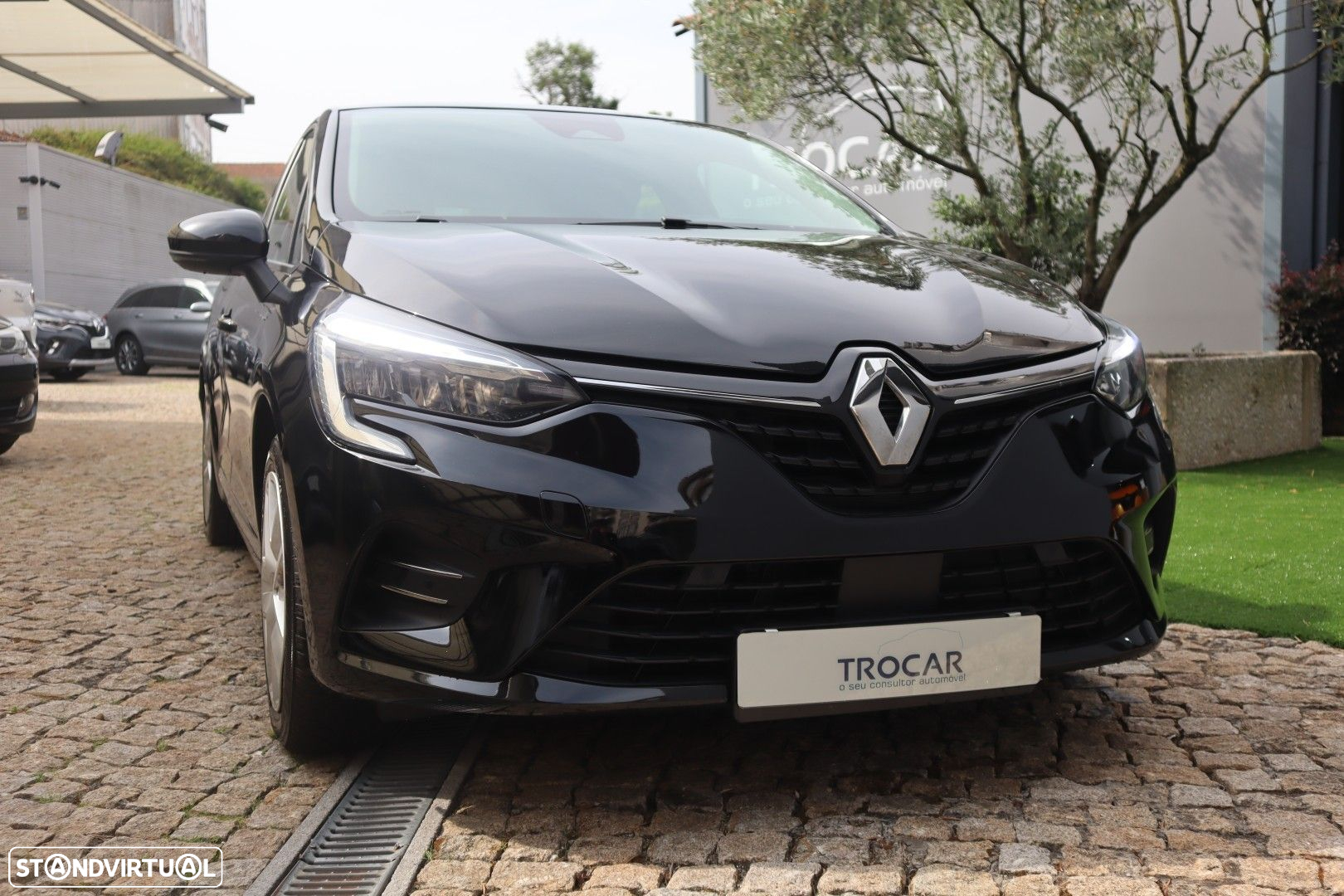 Renault Clio 1.6 E-Tech Full Hybrid Engineered - 3