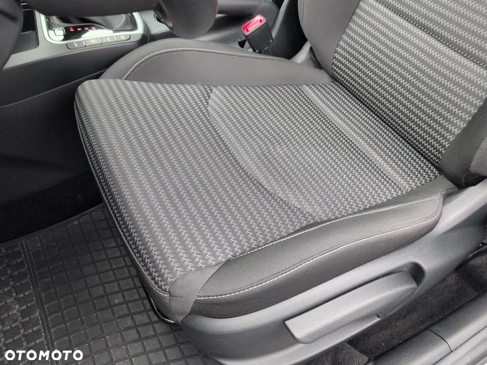 Kia Ceed 1.5 T-GDI M DCT - 12