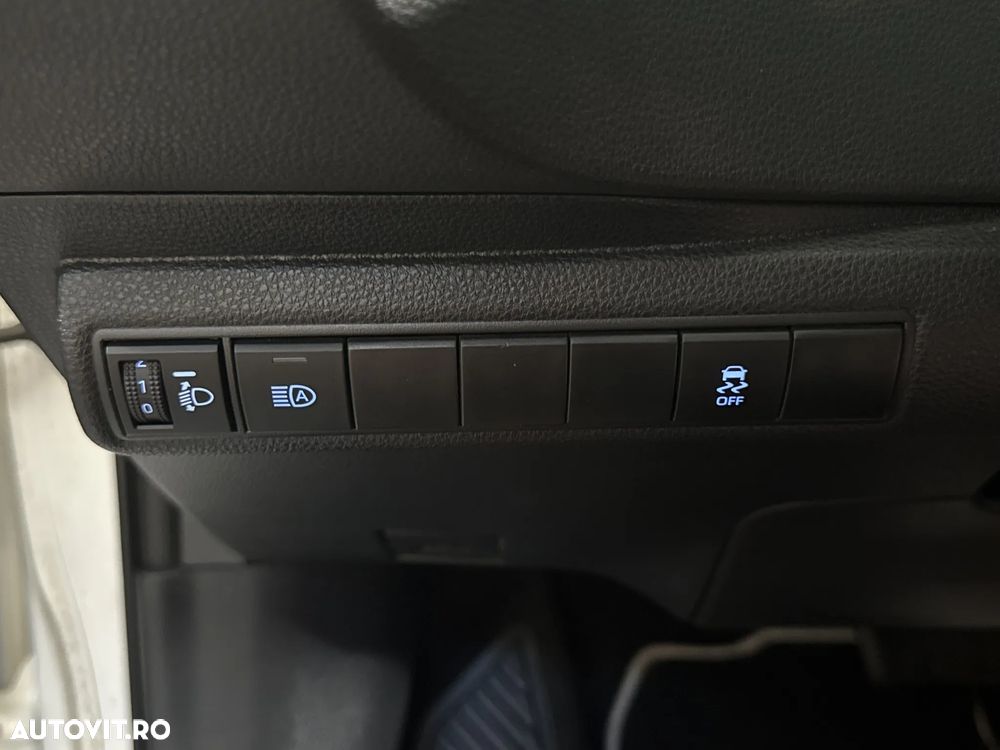 Toyota Corolla - 15
