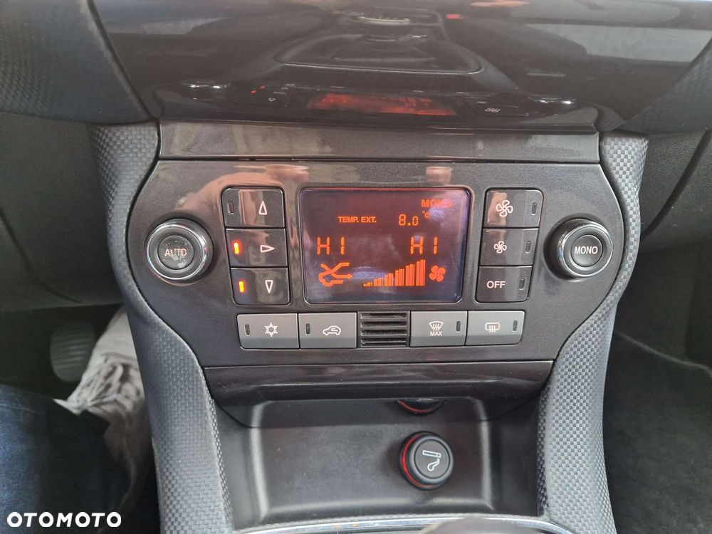 Fiat Bravo 1.4 T-Jet 16V Dynamic - 33