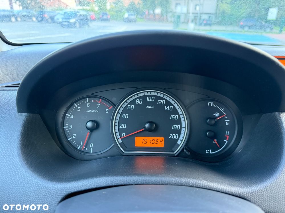 Suzuki Swift - 33